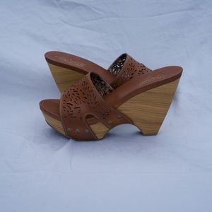 Unlisted Dot Com Platform Sandal in Tan
